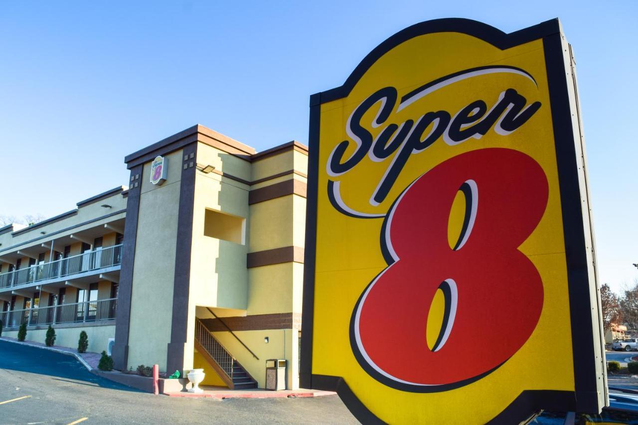במוטל Super 8 Downtown ראלי מראה חיצוני תמונה